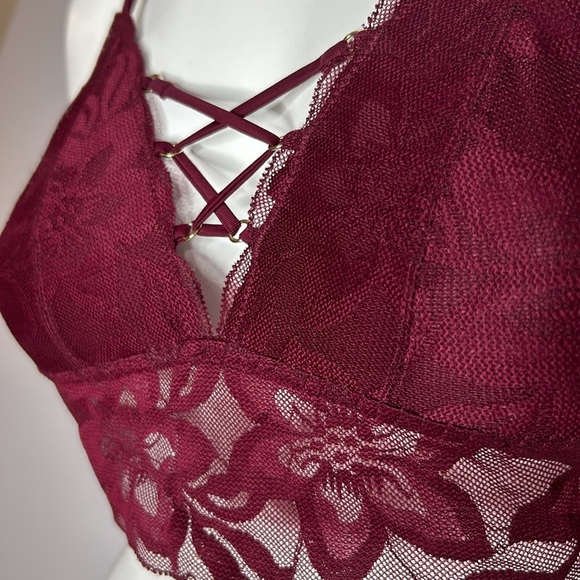 PINK by Victoria’s Secret Burgundy Corset Lace up Front Lightly Lined Bralette - Picture 5 of 14